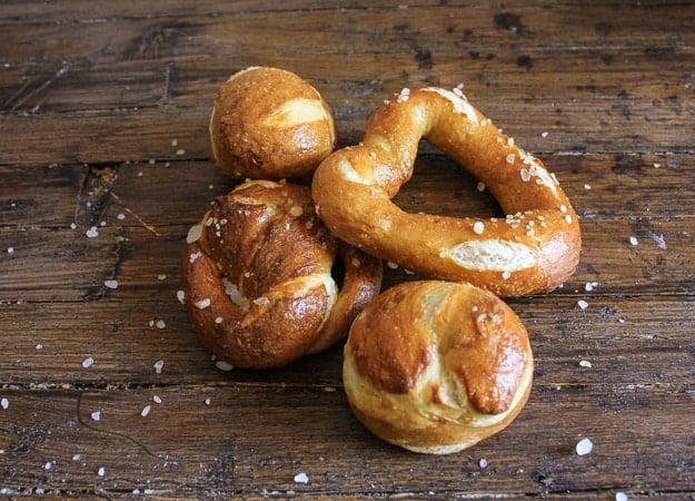 soft homemade pretzels