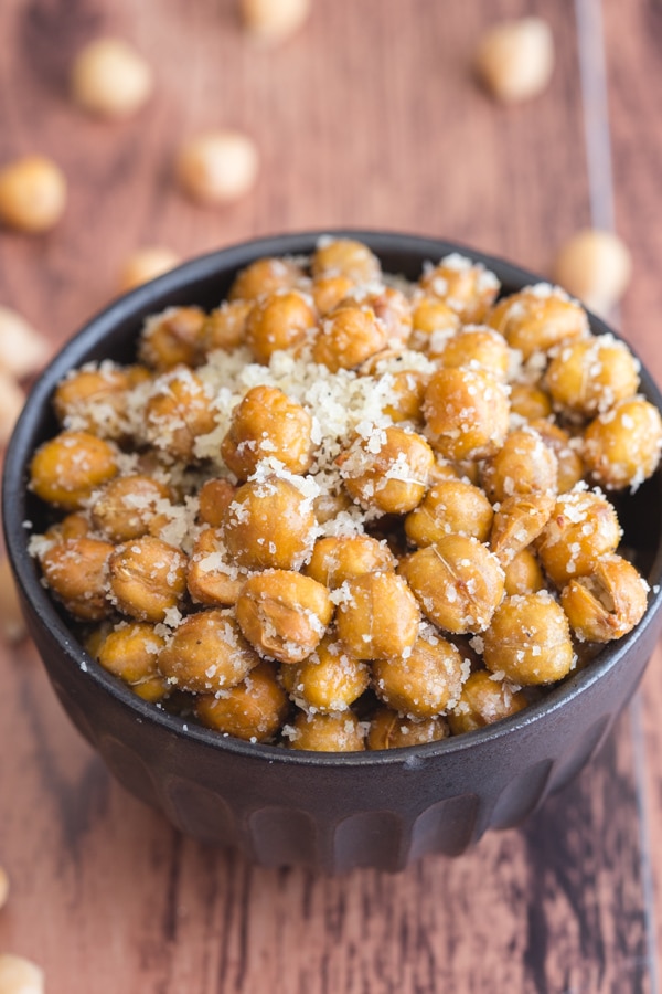 roasted chickpeas in a black bowl