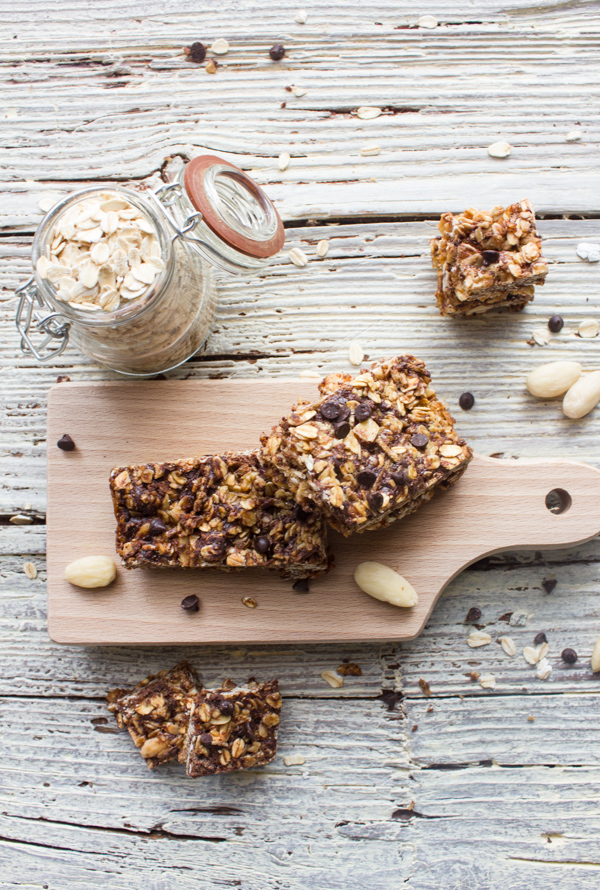 Dark Chocolate Almond Granola Bars, an easy healthy Homemade Granola Bar recipe, oatmeal and bran make these a good for you snack. 