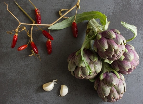 A simple, fast and delicious Easy Skillet Artichoke and Spaghetti Pasta recipe. Italian never tasted so good, and healthy. 