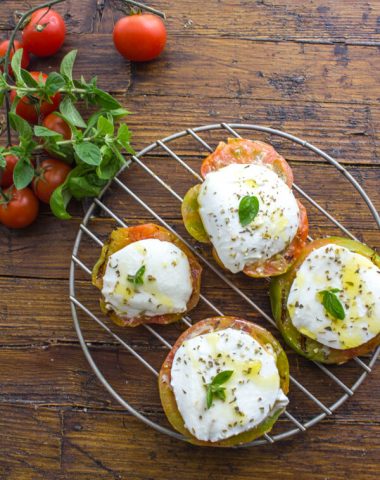 Grilled Tomatoes with Mozzarella, a healthy simple, fast and easy Appetizer, Breakfast or dinner BBQ Recipe Idea.