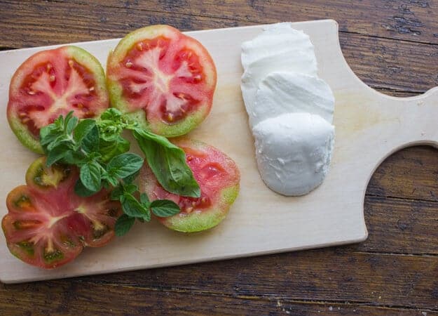 Grilled Tomatoes with Mozzarella, a healthy simple, fast and easy Appetizer, Breakfast or dinner BBQ Recipe Idea.