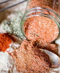 14 Homemade Dry Spice Blends, from BBQ to Cajun to Pumpkin these Make Your Own Spice Mixes will be all that you need. Fast and Easy.