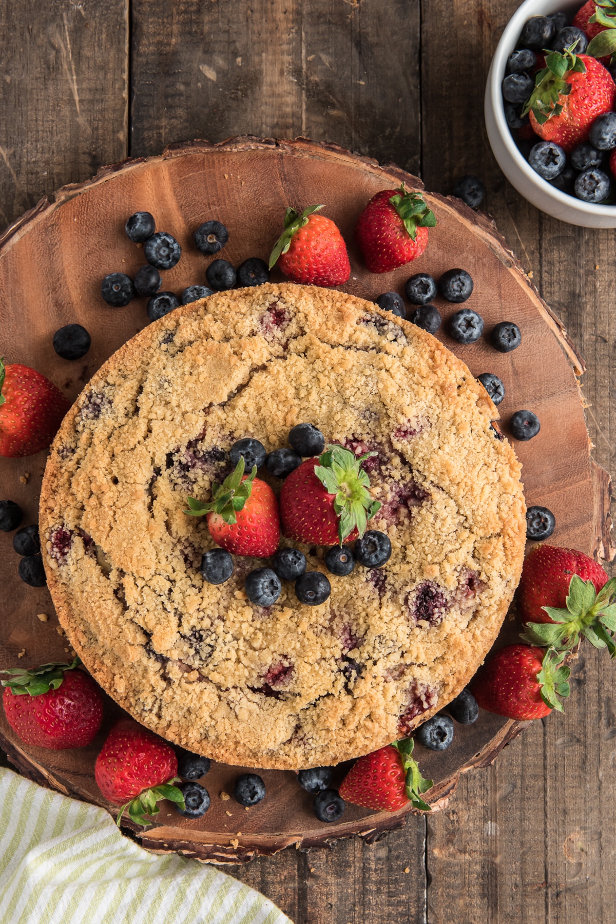 Homemade Berry Crumb Cake Recipe An Italian in my Kitchen