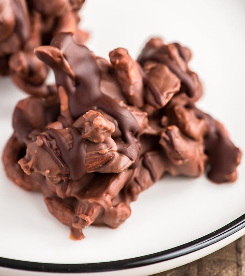 Easy Chocolate Clusters