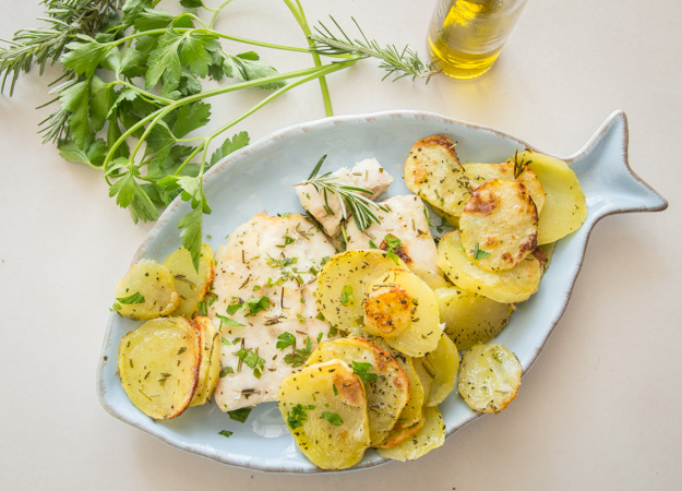 Italian Fresh Herb Baked Fish and Chips is a fast an so delicious meal, save the calories and get more flavour in this 30 minute meal. The perfect family dinner.