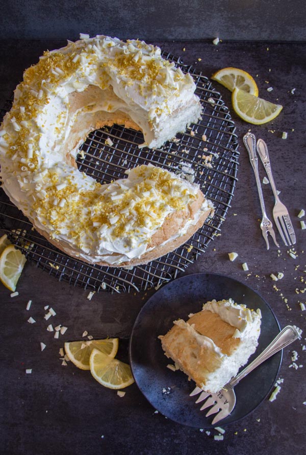 Lemon Tiramisu Cake, white chocolate, whipped cream and mascarpone make this no egg Tiramisu Cake Recipe perfectly delicious.