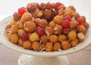 upclose photo of struffoli Italian honey balls