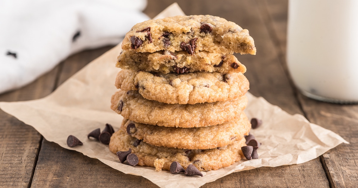 One Bowl Soft Chocolate Chip Cookies - An Italian in my Kitchen