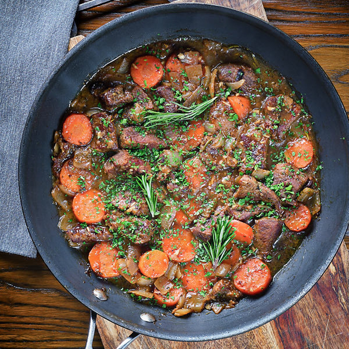 Beef With White Wine Sauce Recipe