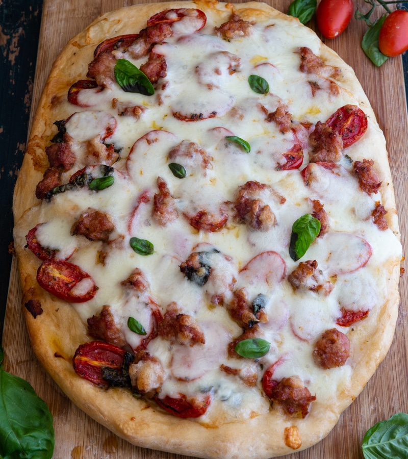 Homemade Fresh Tomato Pizza