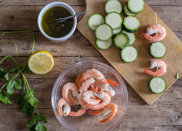 ingredients to make grilled shrimp 