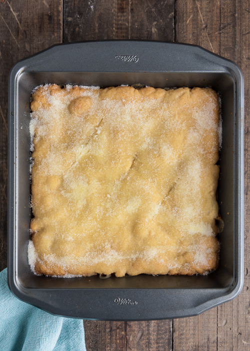The baked crostata in the pan.