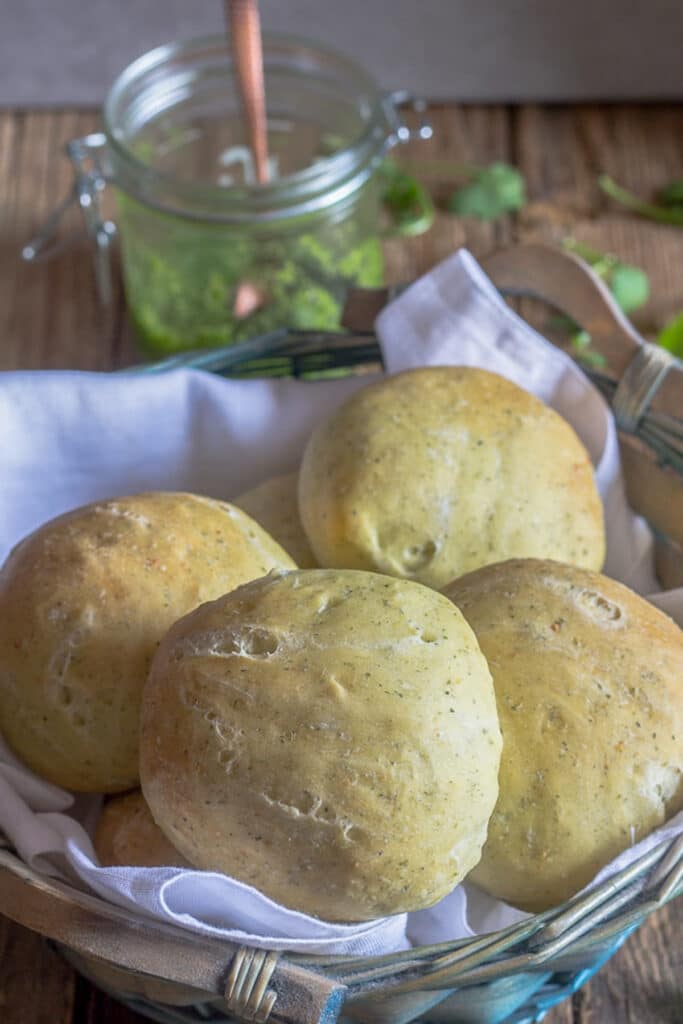 Dinner rolls in a basket.