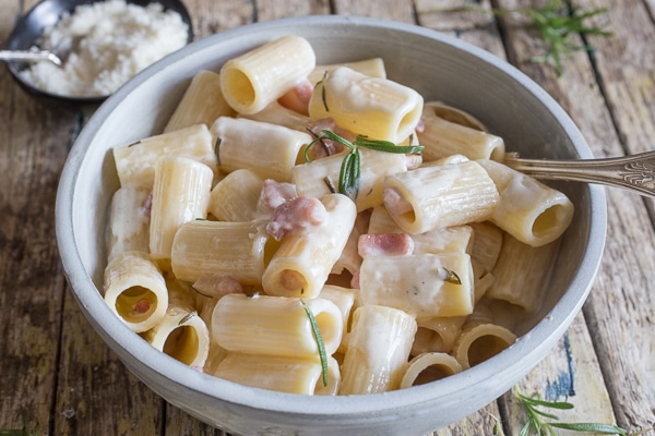 mascarpone pasta in a bowl