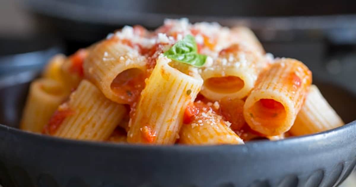 Homemade Fresh Tomato Sauce - An Italian in my Kitchen