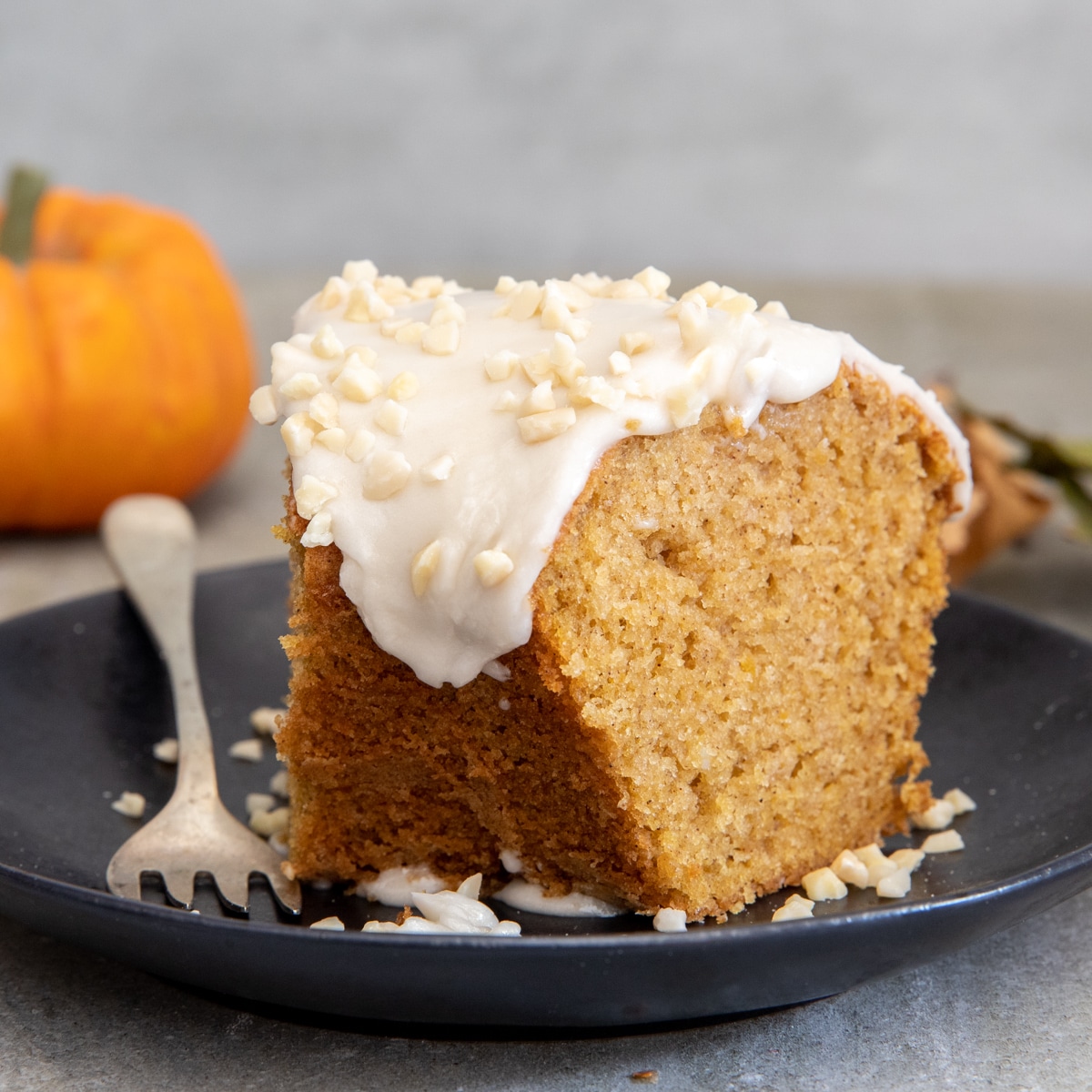 Maple Glazed Cinnamon Pumpkin Cake