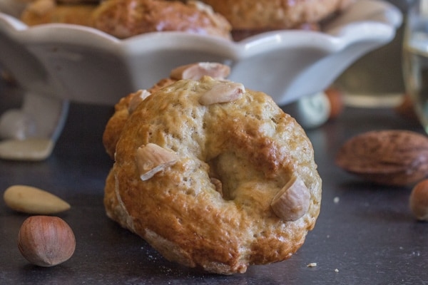 roccoco biscotti up close cookie