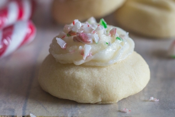 up close peppermint meltaway cookie