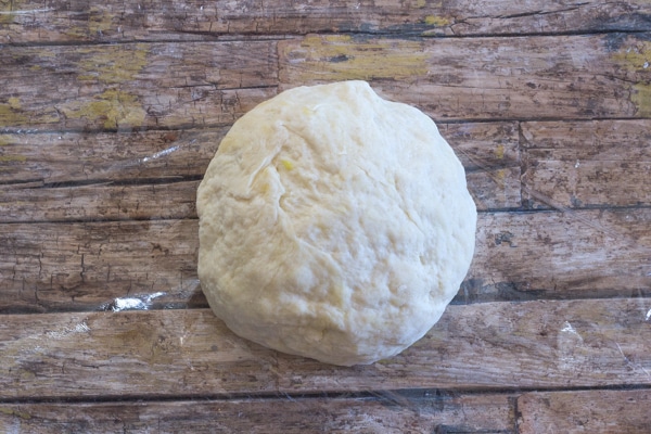 Cassatelle dough in a compact ball