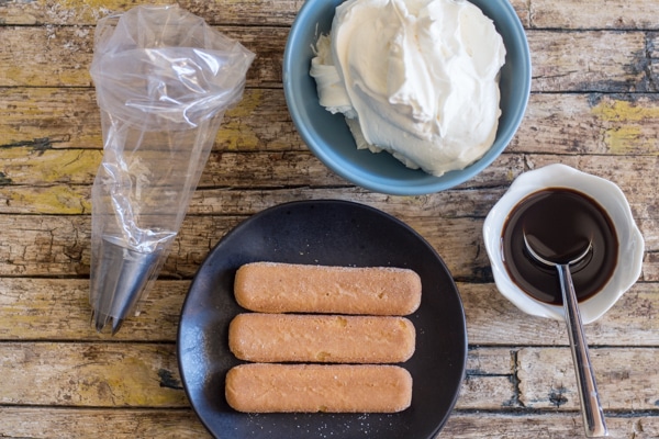 ingredients to make Tiramisu