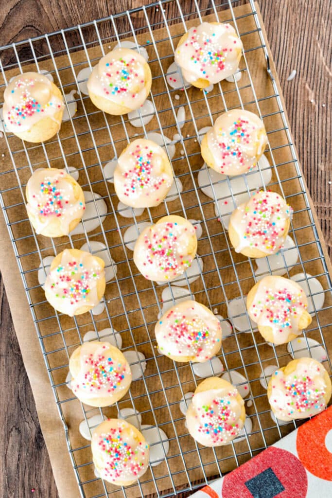 Easter cookies on a wire rack.