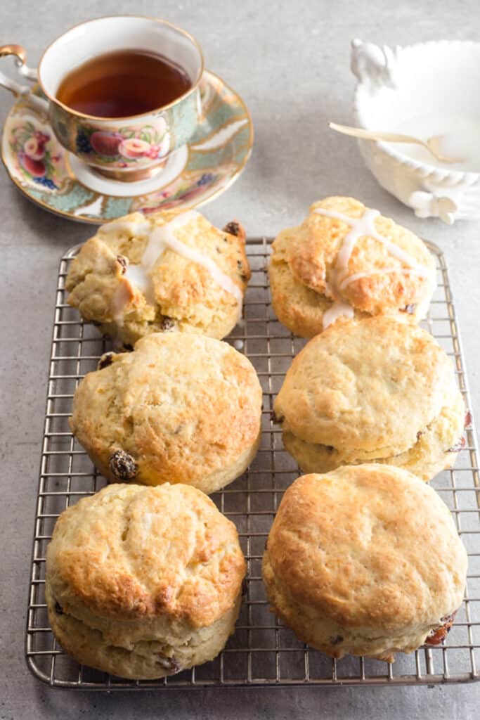 Scones on a wire rack.