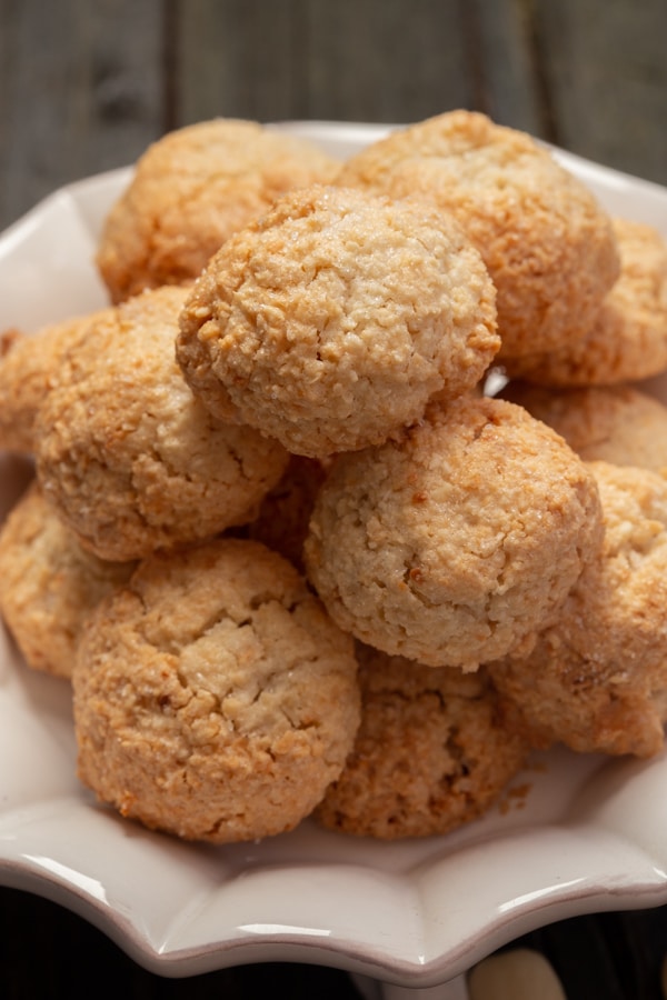 amaretti cookies on a white plate