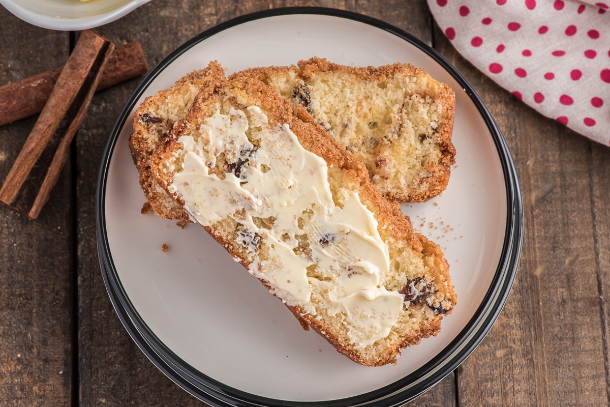 Easy Cinnamon Raisin Bread Recipe An Italian in my Kitchen