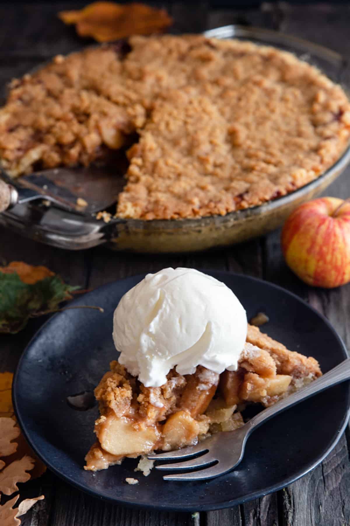 Easy No-Roll Pie Crust Apple Pie Recipe - An Italian in my Kitchen