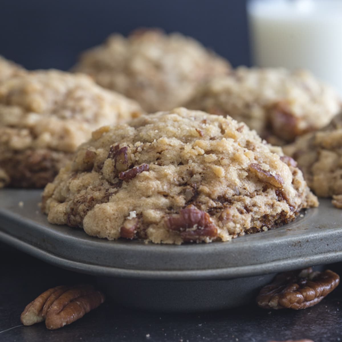 Easy Banana Crumb Muffins