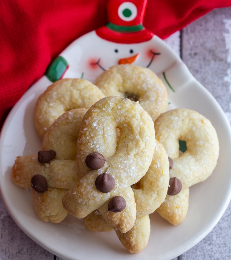 Crunchy Twisted Cookies