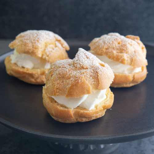 Cream Puffs Italian Baked Bignè