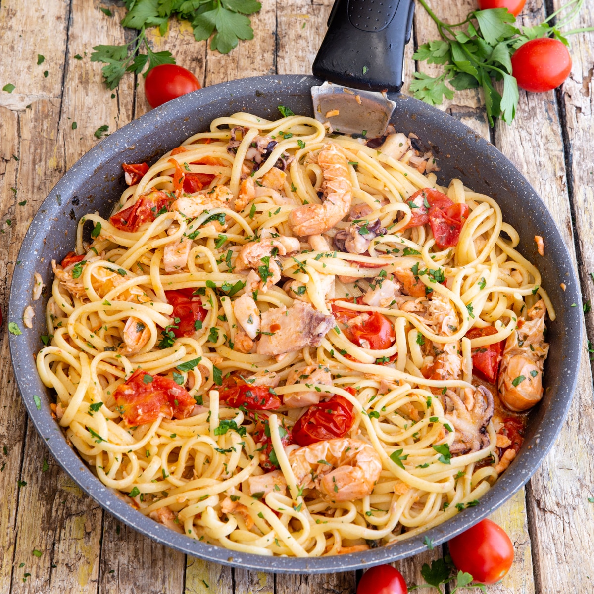 Top 93+ imagen italian fish pasta