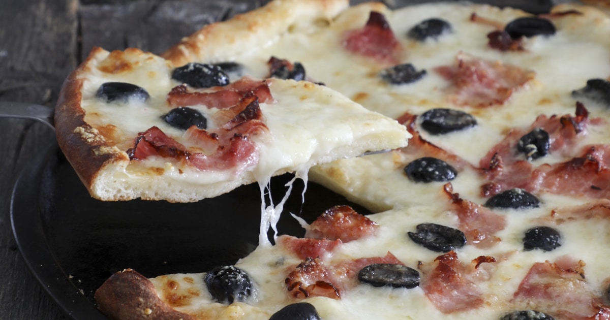 White Pizza Recipe/Pizza Bianca - An Italian in my Kitchen