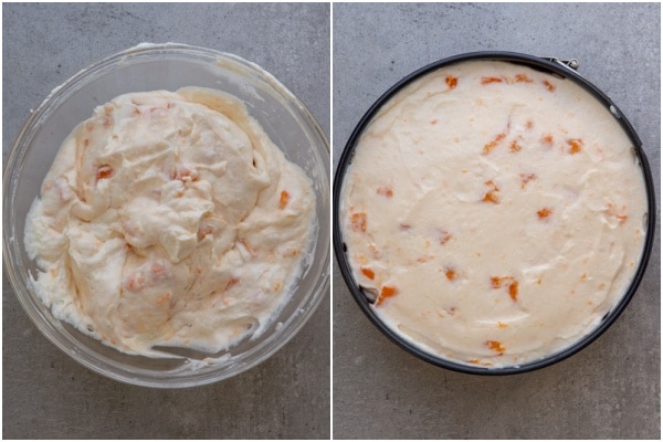Filling with apricots in a glass bowl and spread on the base in a cake pan.