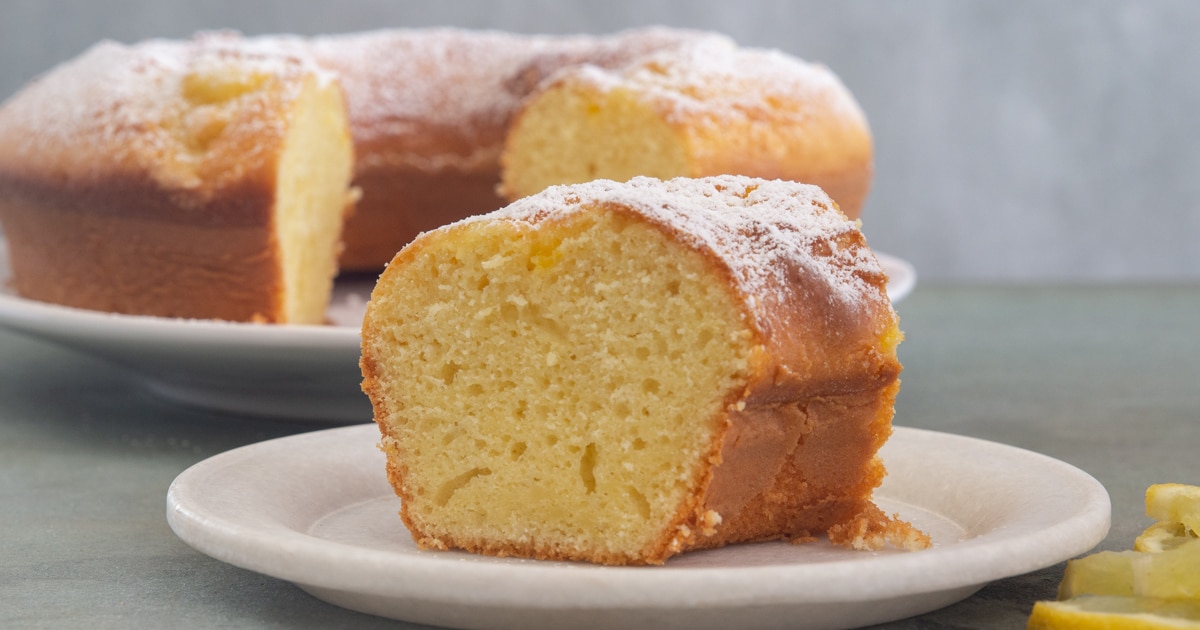 1 Egg Sponge Cake In Blender | Vanilla Sponge Cake Recipe - YouTube
