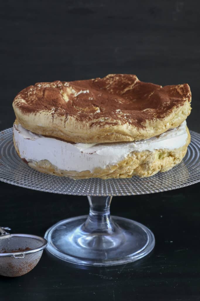 Sunday Brunch - Tiramius Meringue Cake Recipe:  http://www.channel4.com/programmes/sunday-brunch/articles/all/tiramisu- meringue-cake-recipe | Facebook