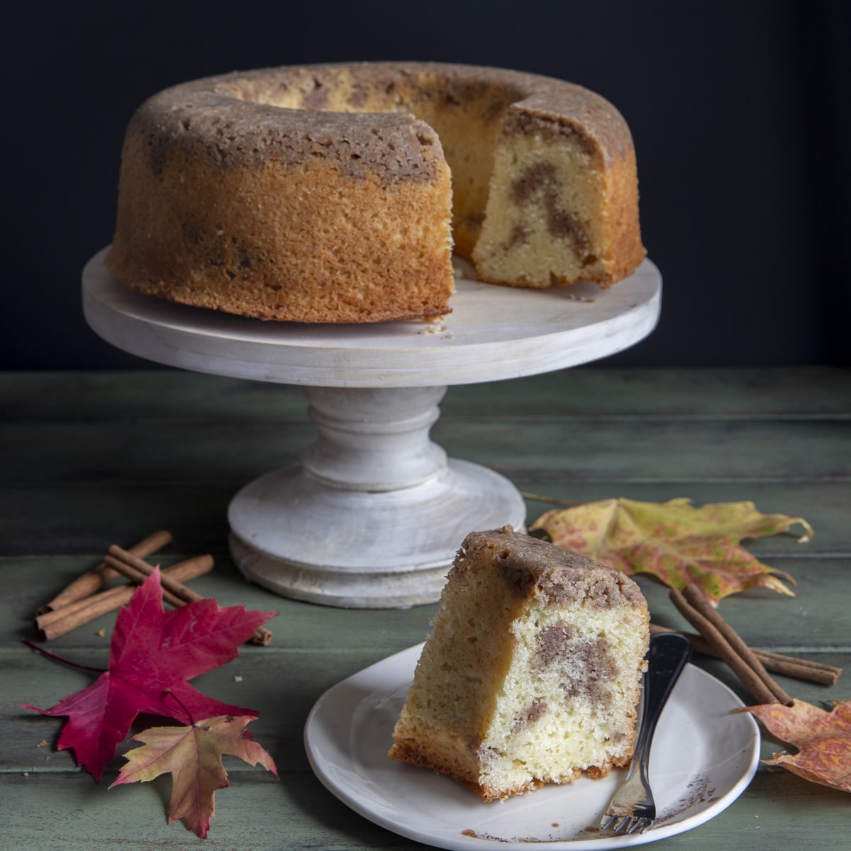 How to remove cakes from round, square, Bundt and other pans - The