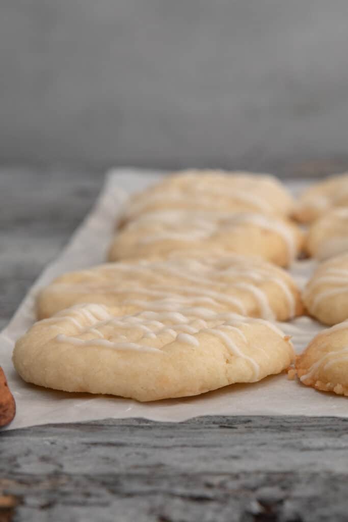 The almond butter cookies on a piece of parchment paper.