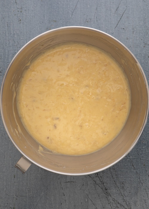 The batter mixed in the mixing bowl.