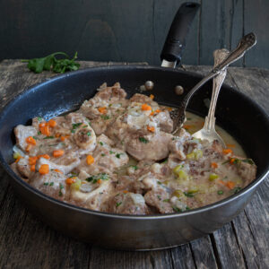 Ossobuco in a frying pan.