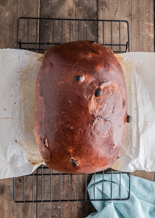 The bread baked on a wire rack.