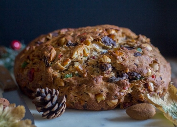 Genovese bread on a blue board.