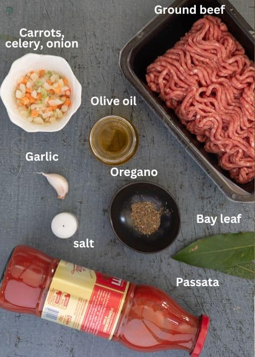 Ingredients for the red sauce.
