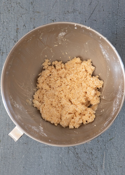 The filling in mixing bowl.