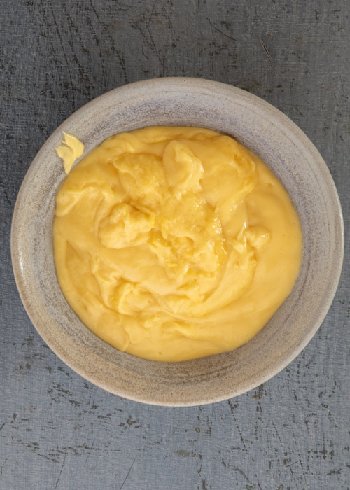 The pastry cream in a glass bowl.