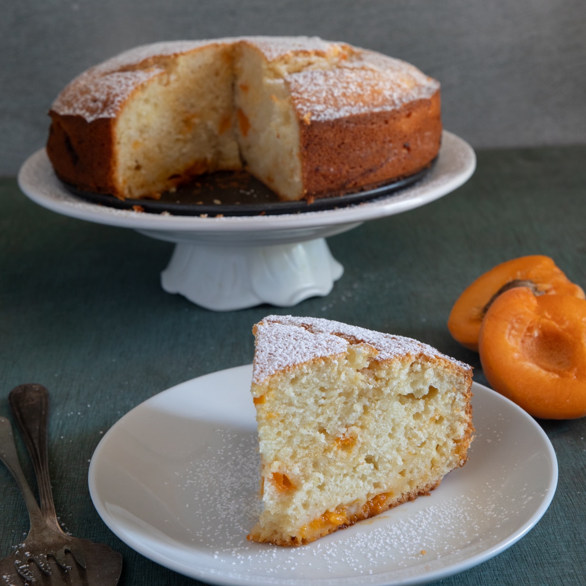 Italian Apricot Cake